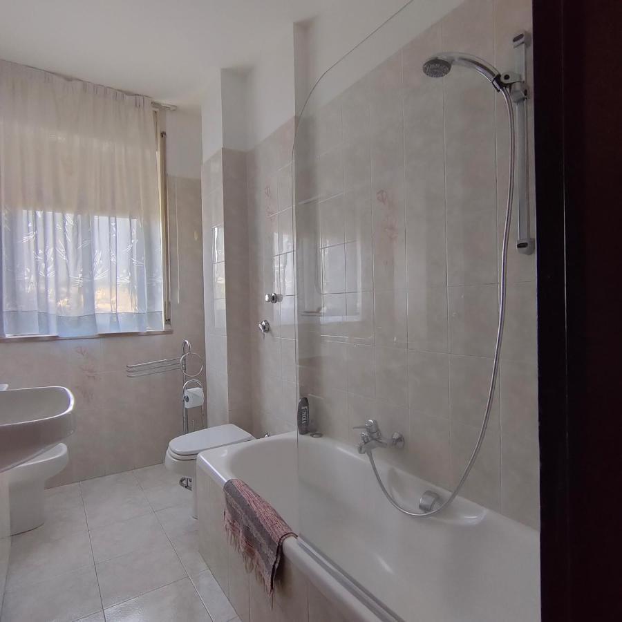 Antonelli Apartment ノヴァーラ エクステリア 写真